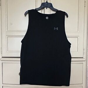 Under Armour Rush Seamless Black Breathable Tank Top Large NEW WITH TAGS